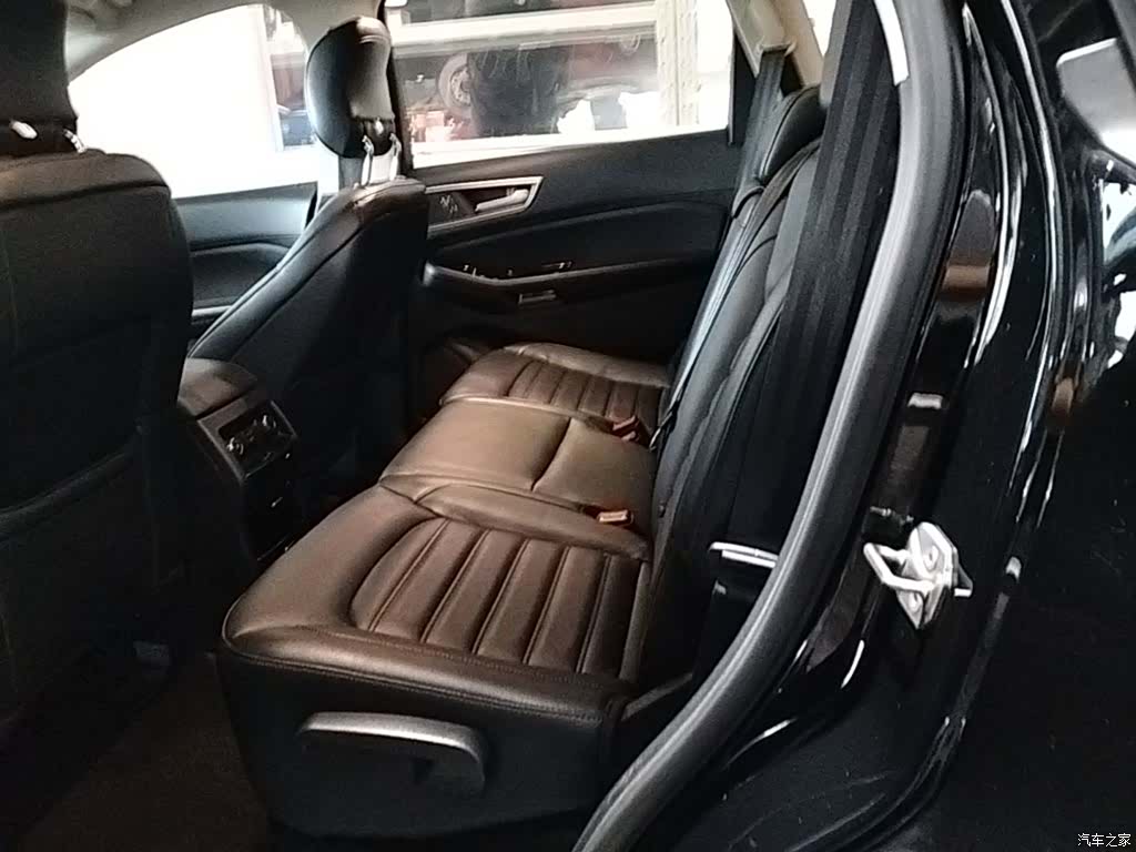 Ford Edge, 2019 17