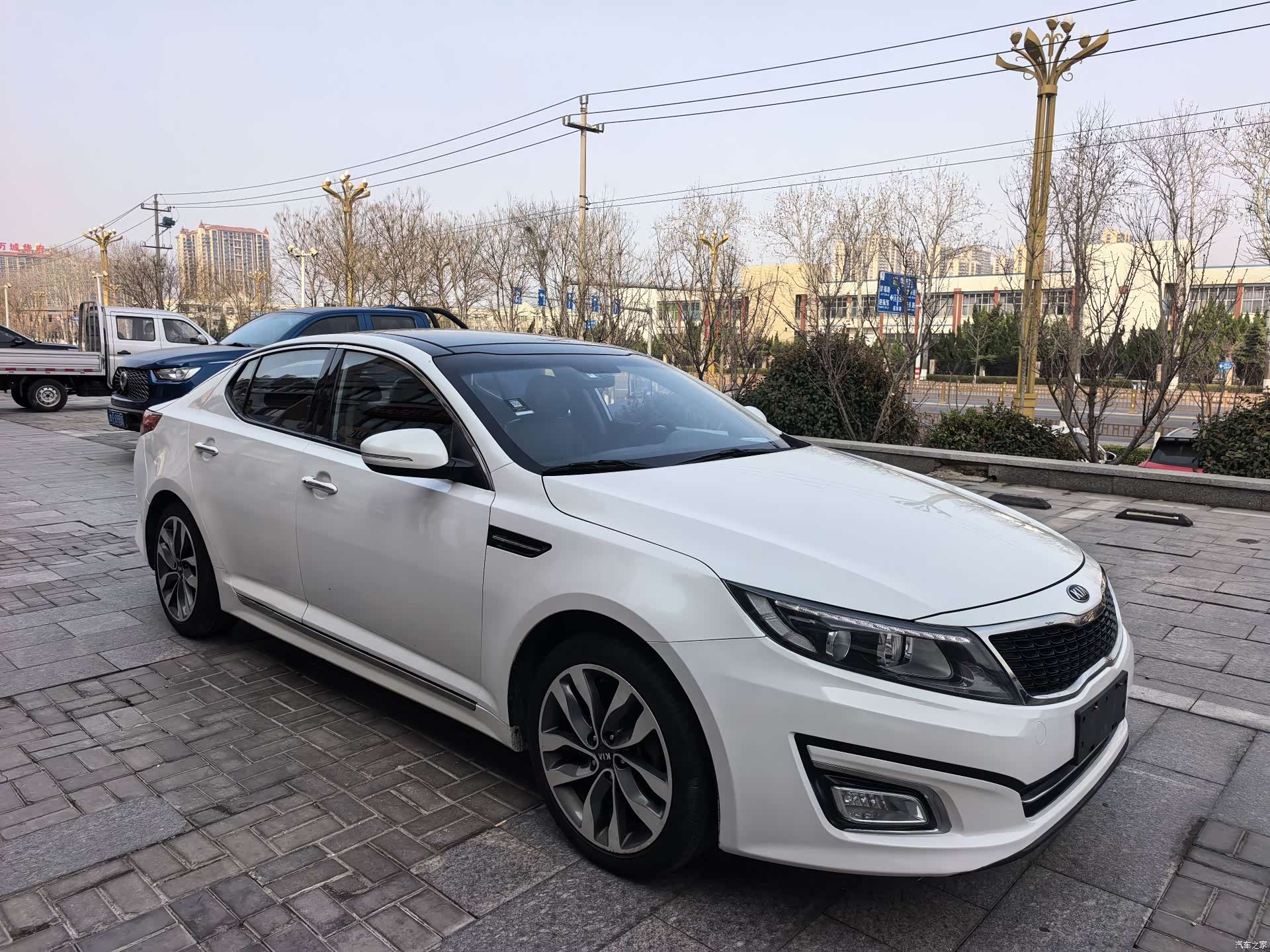 Kia K5, 2015 3