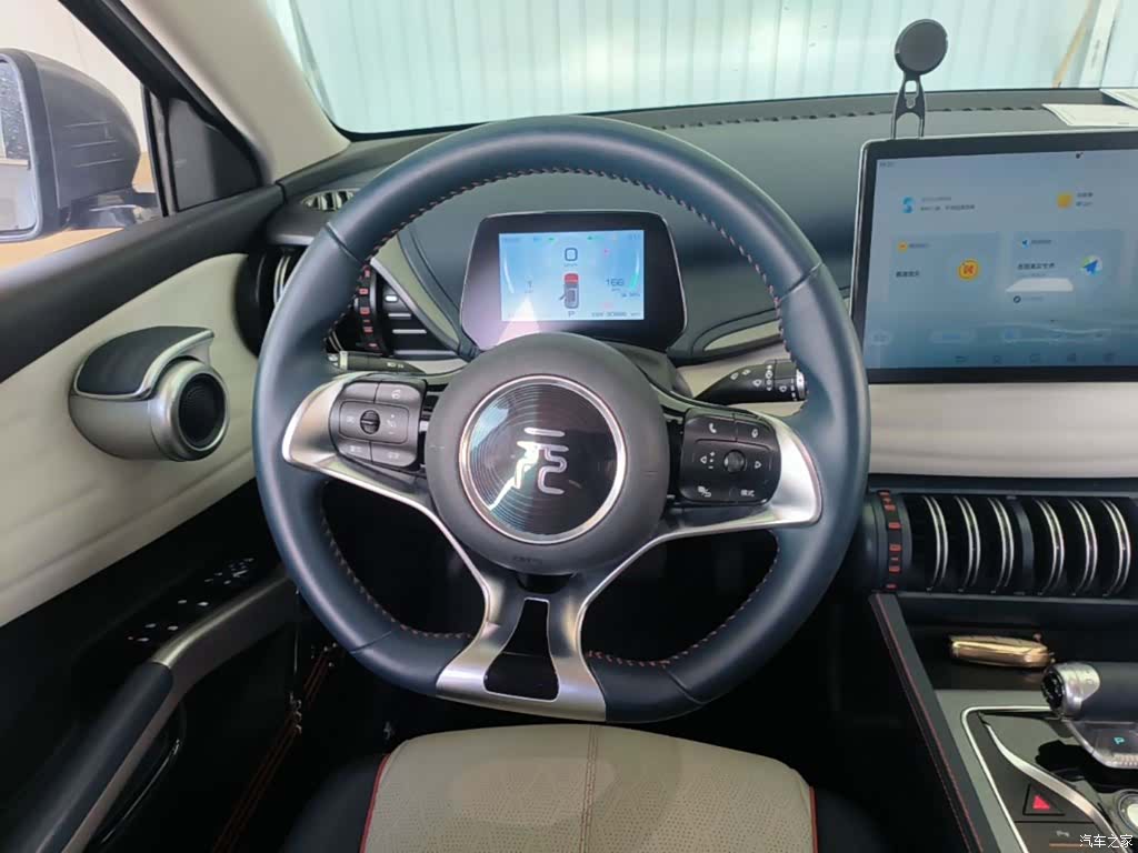 BYD Yuan, 2022 11