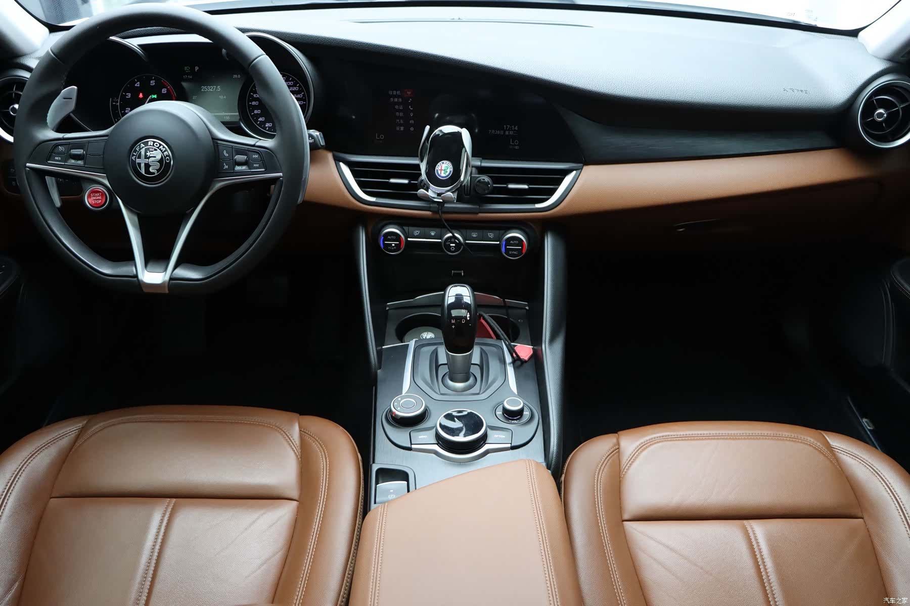 Alfa Romeo Giulia, 2020 18