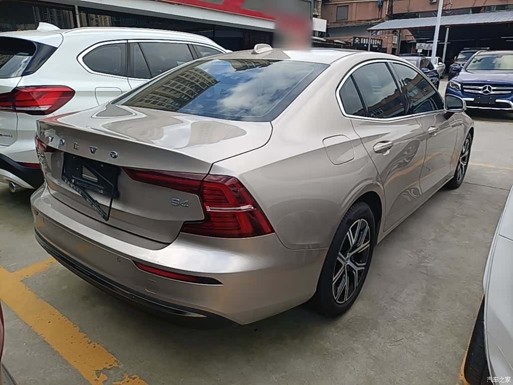 Volvo S60, 2022 7