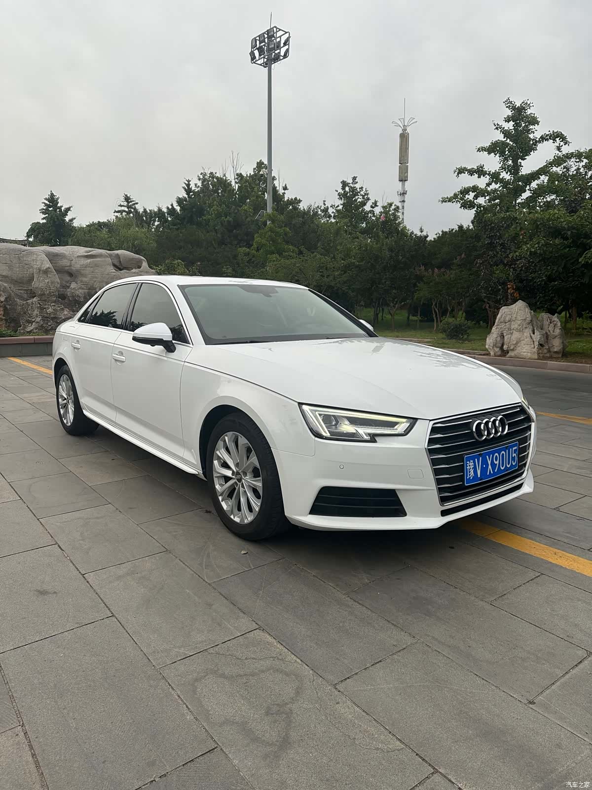 Audi A4L, 2018 3