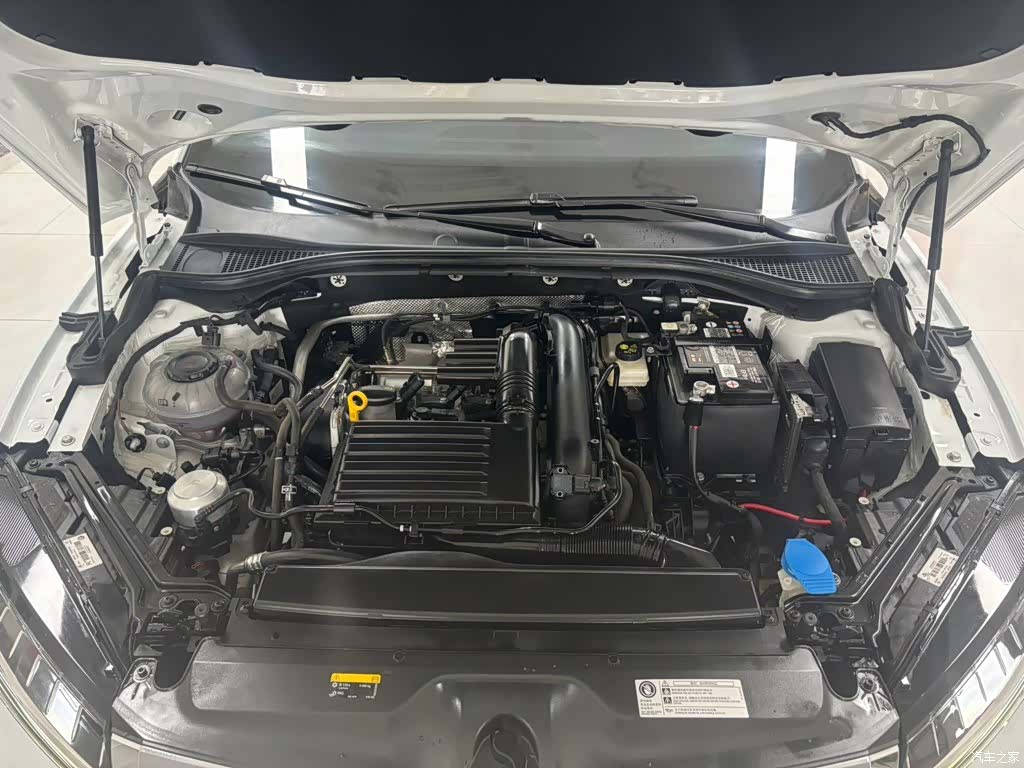 Skoda Superb, 2023 12