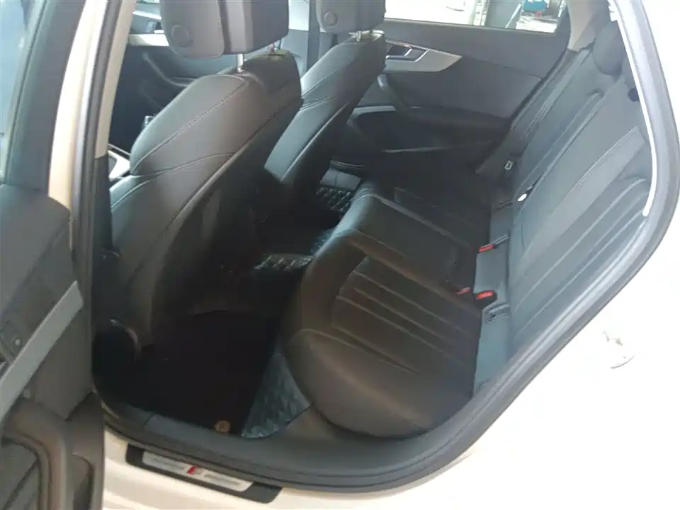Audi A4L Audi A4L