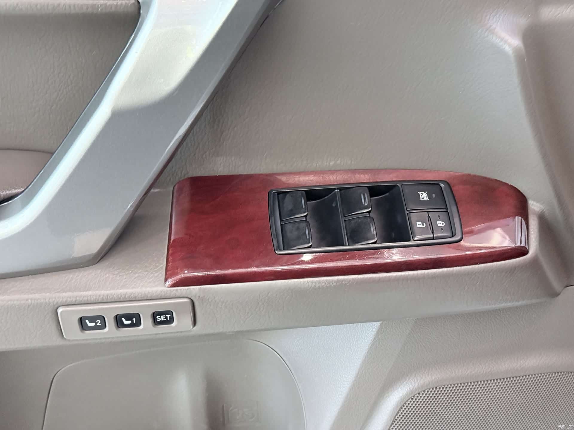 Lexus GX, 2012 20