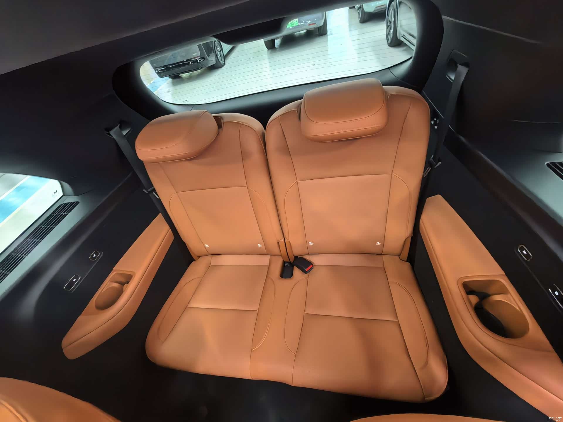 Li Auto L8, 2025 16