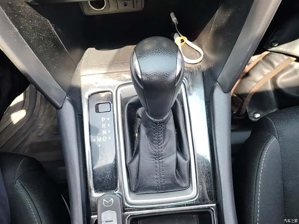 Mazda CX-4, 2017 10