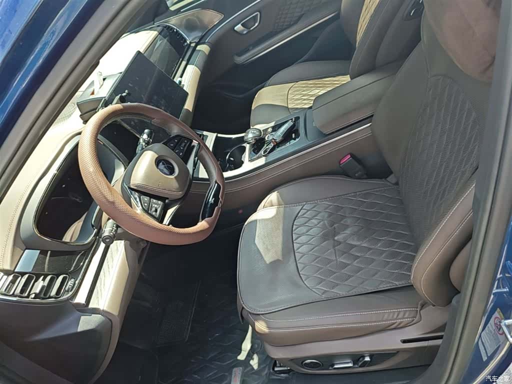 BYD Han, 2023 15