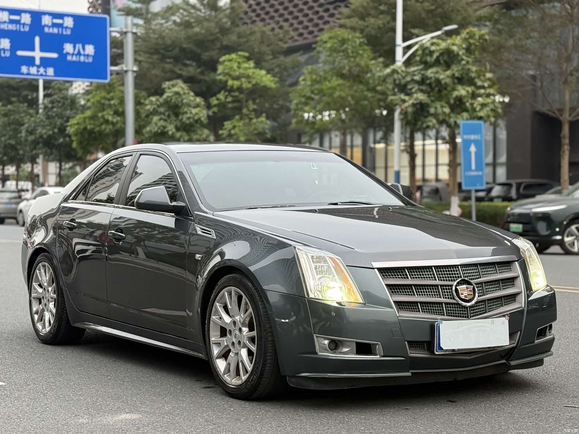 Cadillac CTS, 2011 3