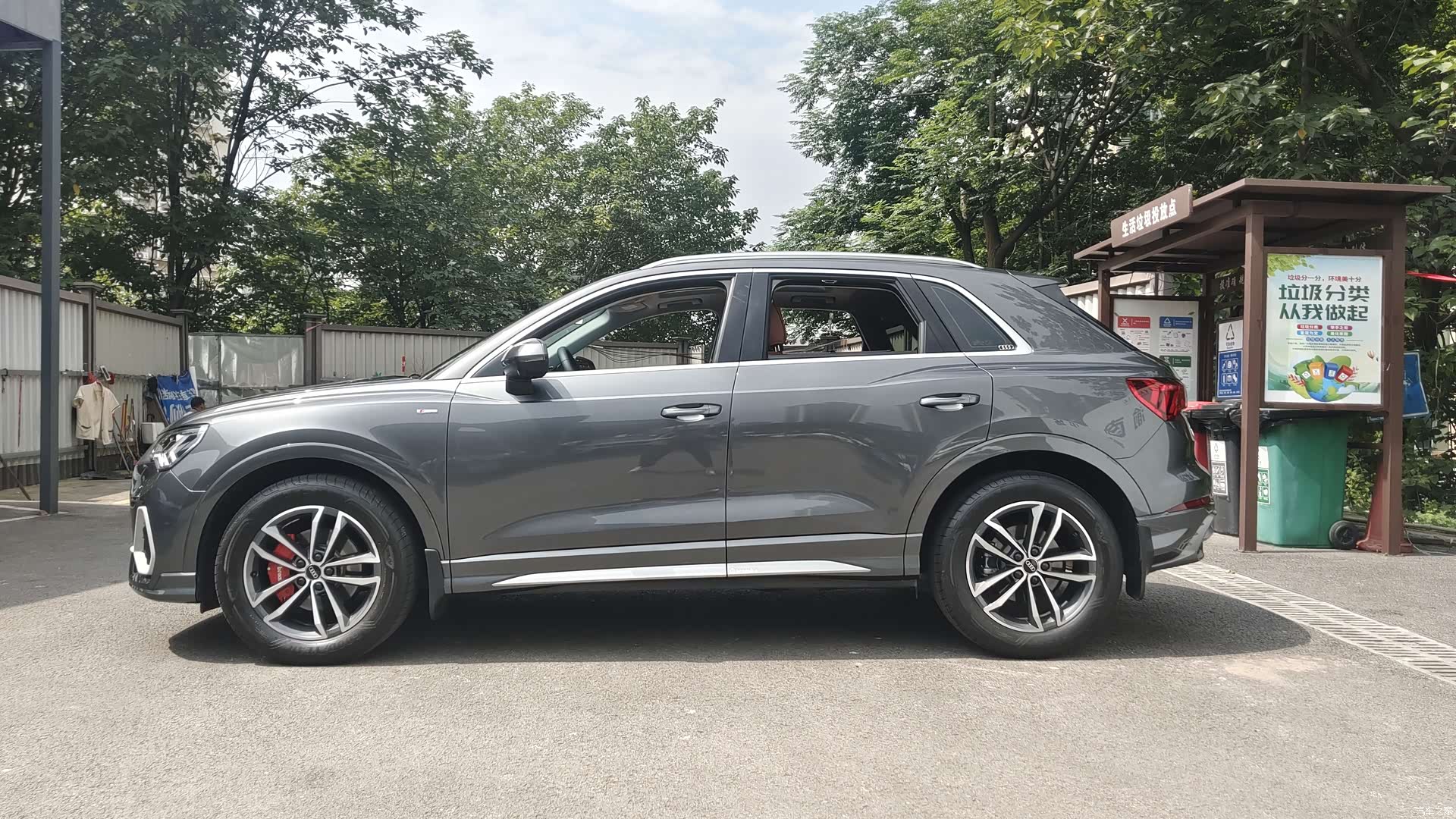 Audi Q3, 2022 все фото
