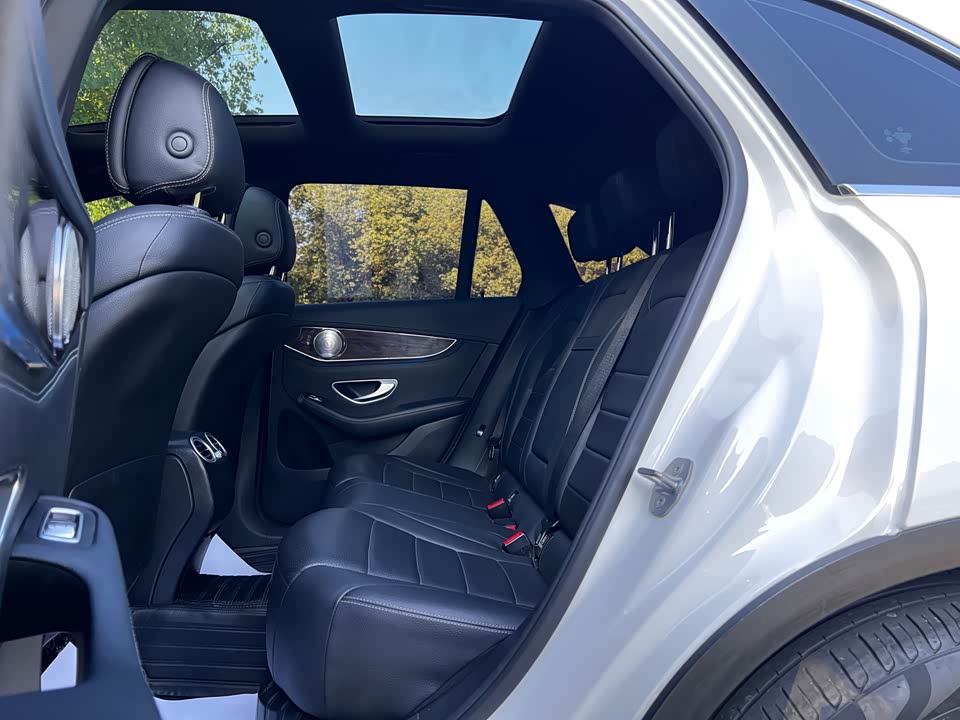 Mercedes-Benz GLC Mercedes-Benz GLC