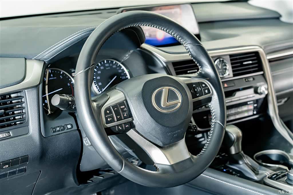 Lexus RX, 2016 9