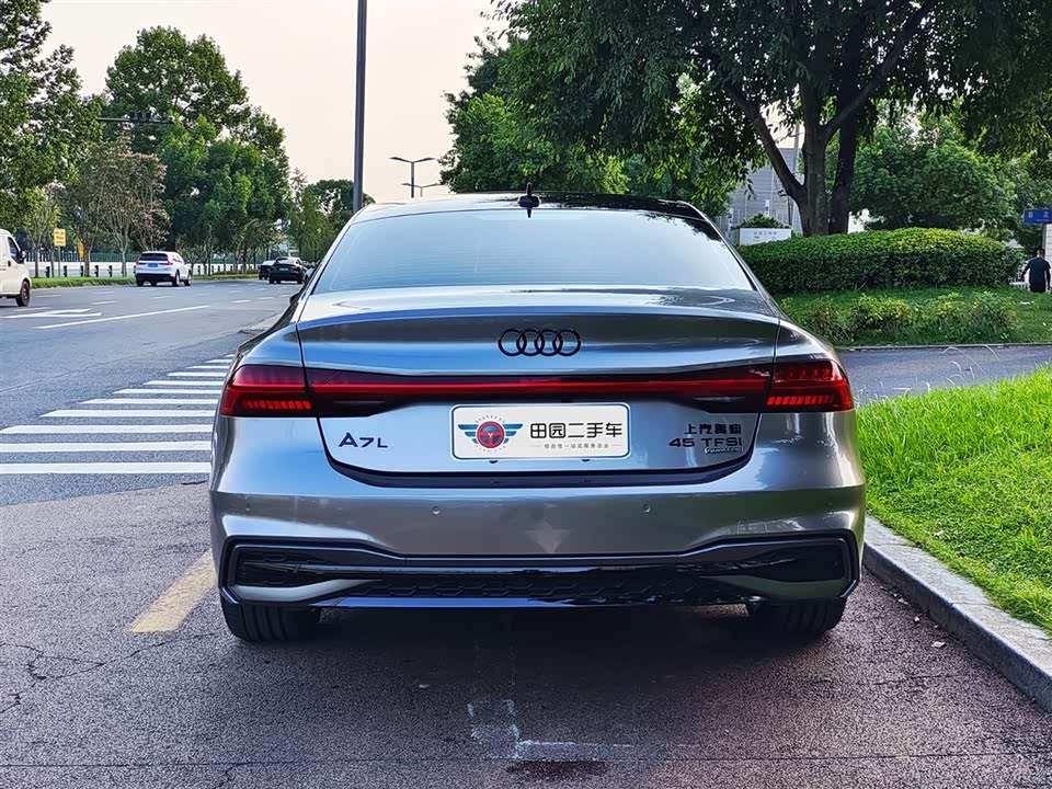Audi A7L Audi A7L
