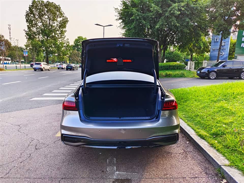 Audi A7L Audi A7L