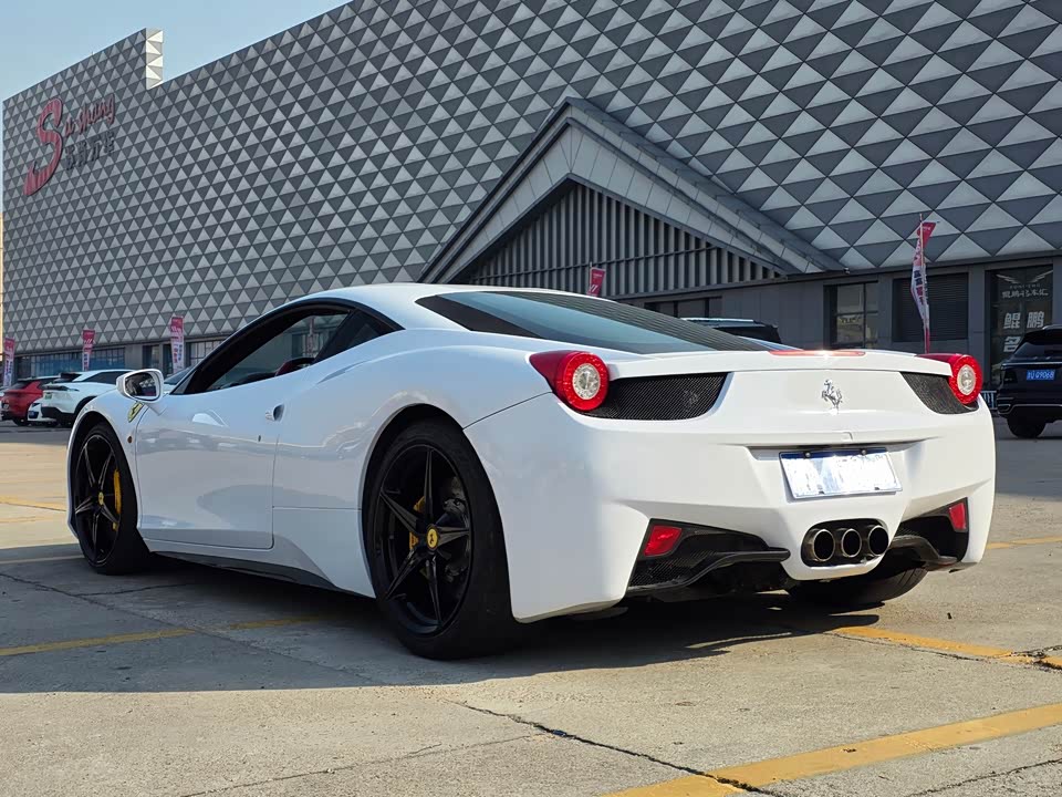 Ferrari 458