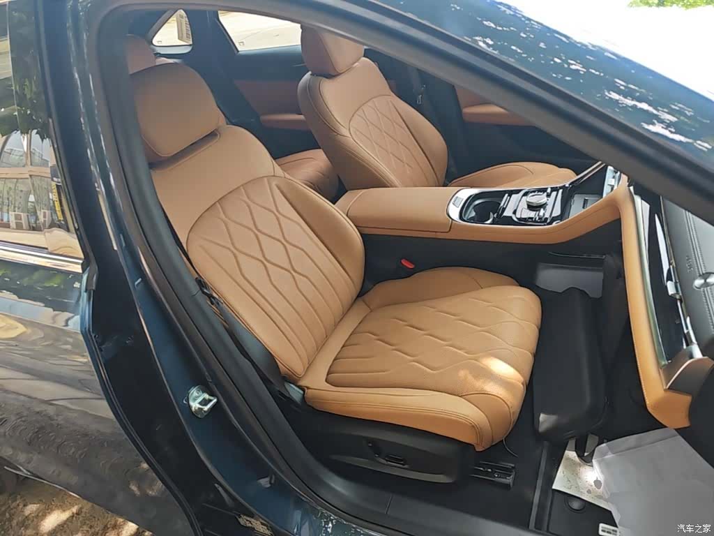 Geely A7, 2025 25