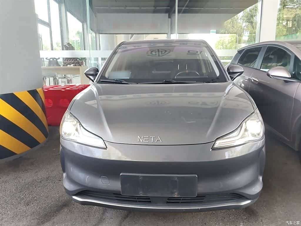 Neta V, 2022 3
