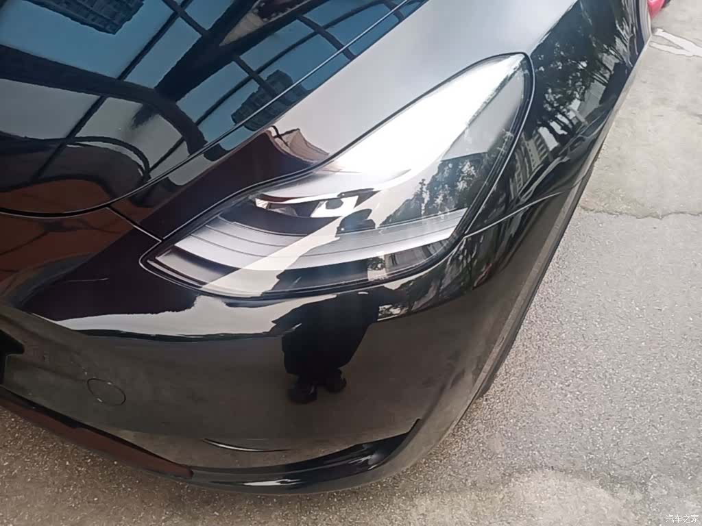 Tesla Model Y, 2023 24