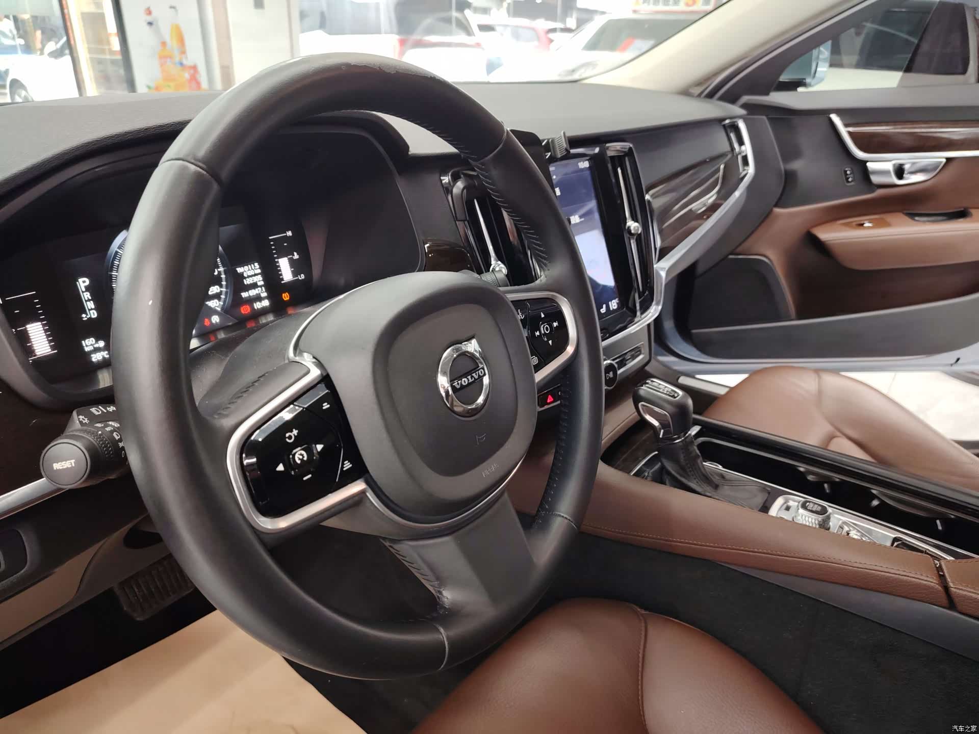 Volvo S90, 2018 14