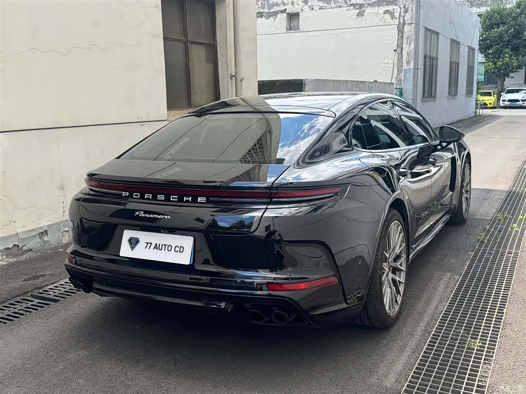 Porsche Panamera, 2024 4