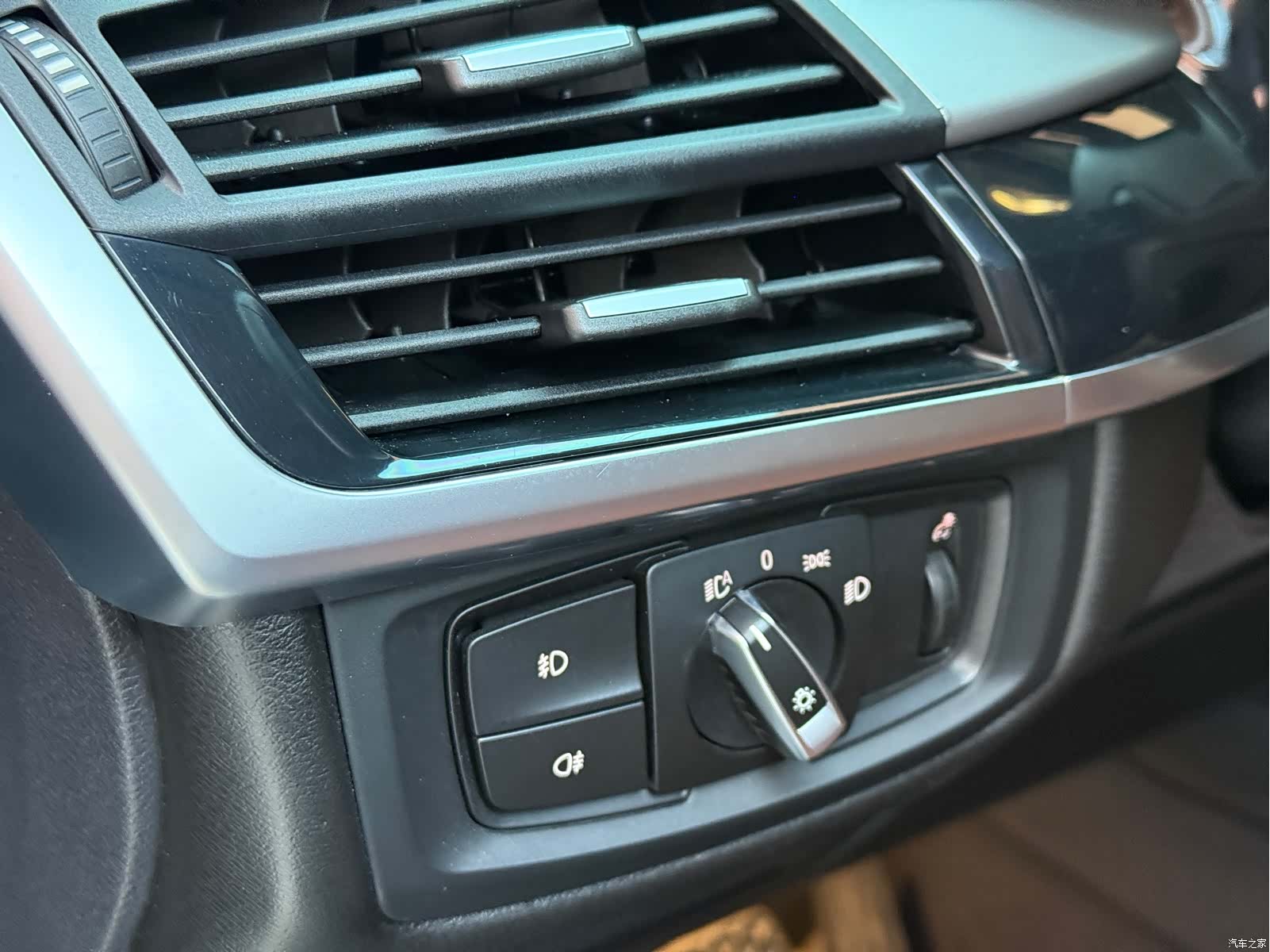 BMW X6, 2018 12