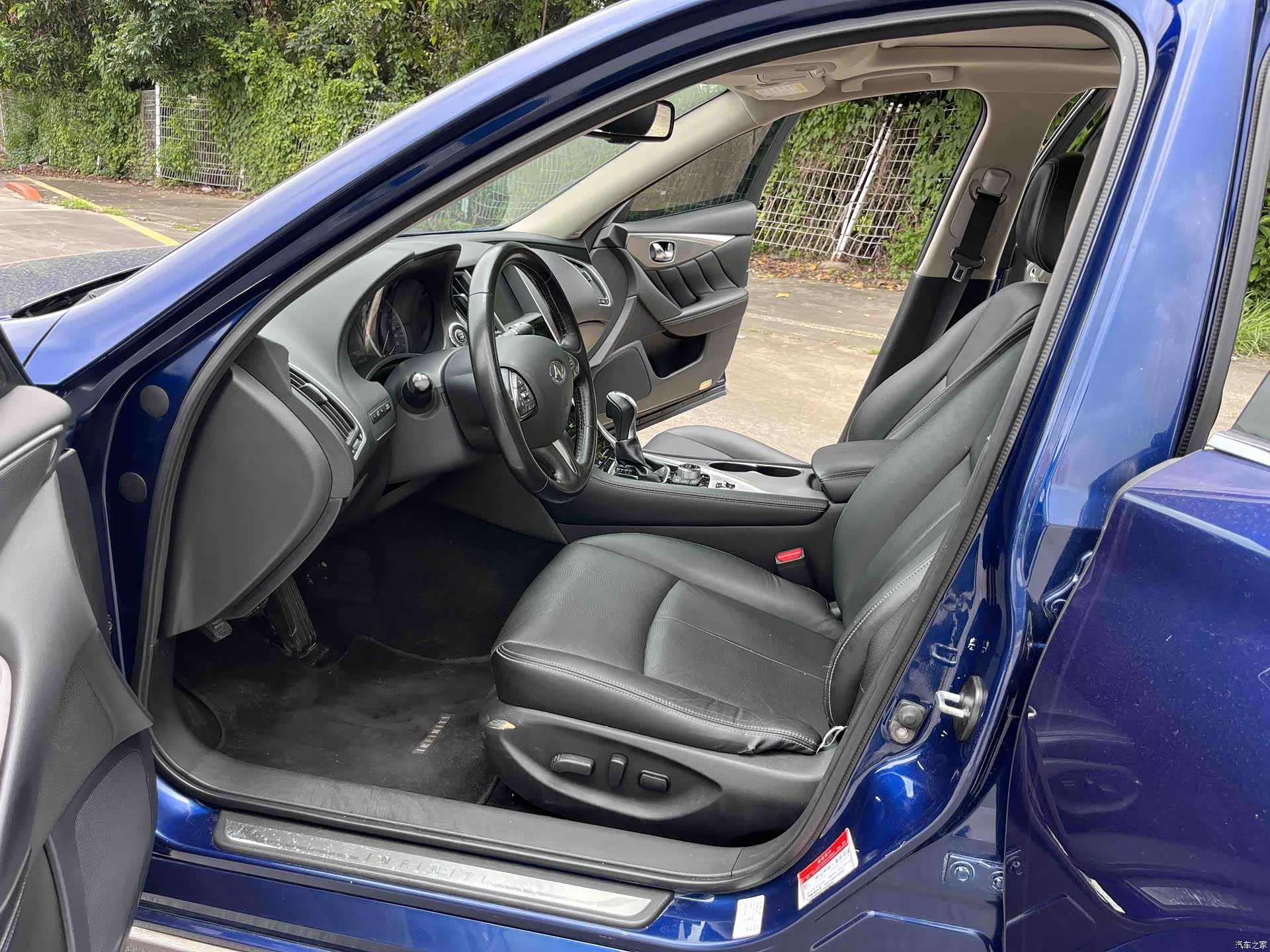 Infiniti Q50L, 2017 8