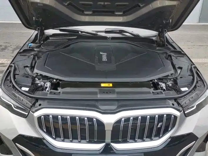 BMW i5 BMW i5