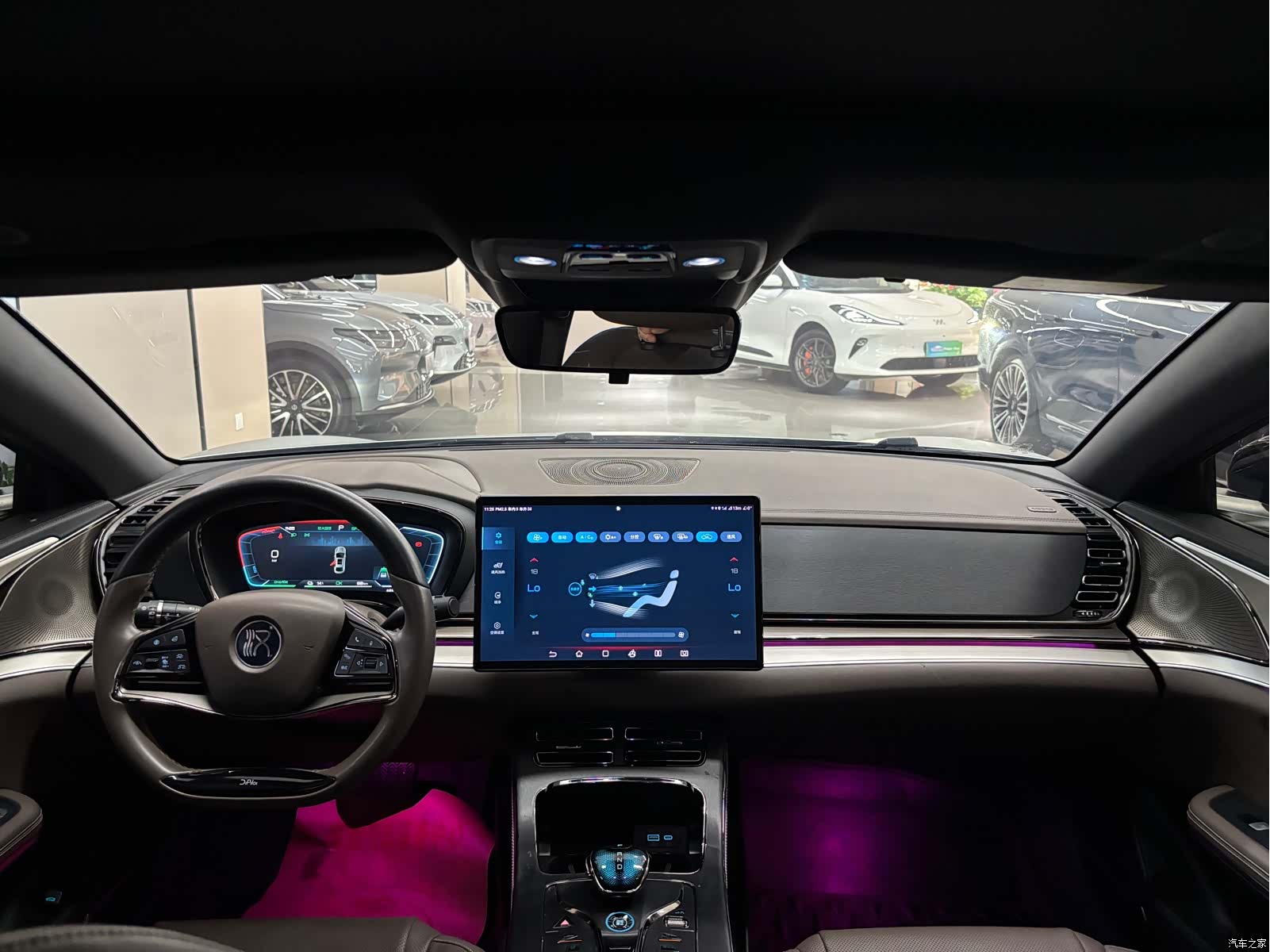BYD Han, 2023 12