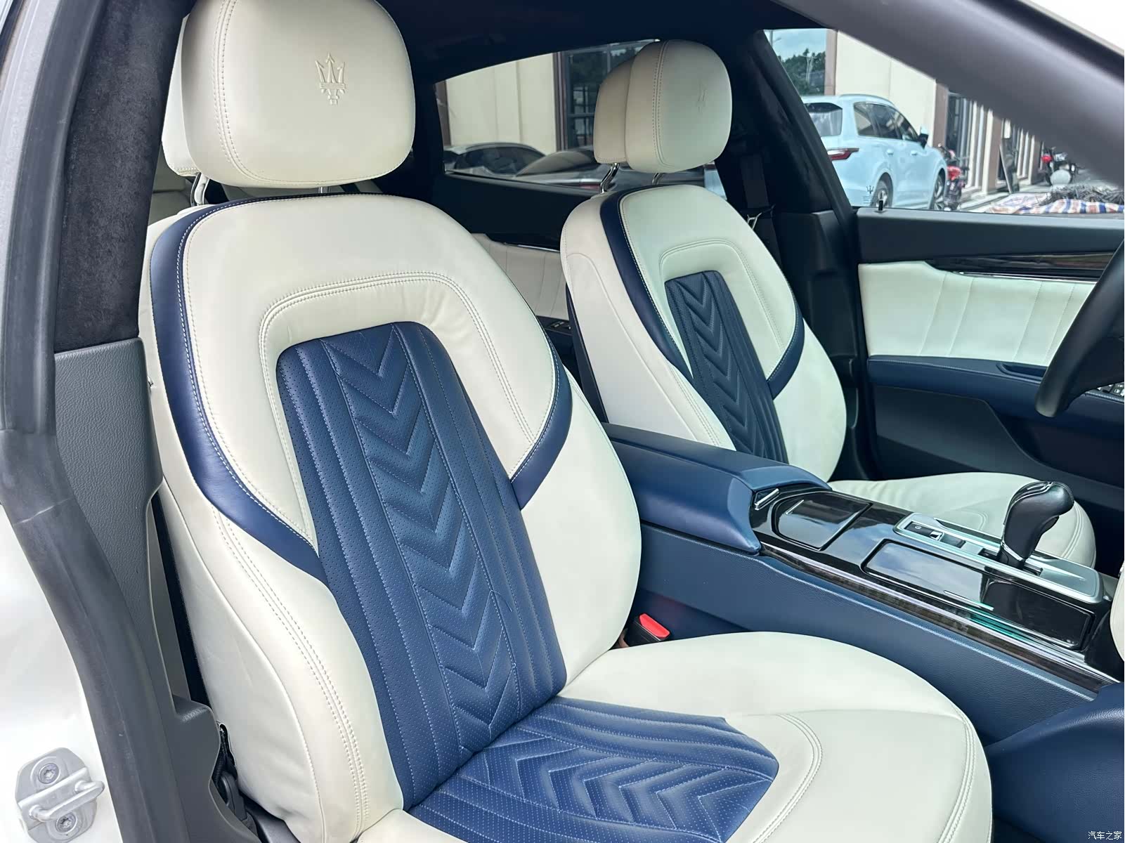 Maserati Q4, 2015 13