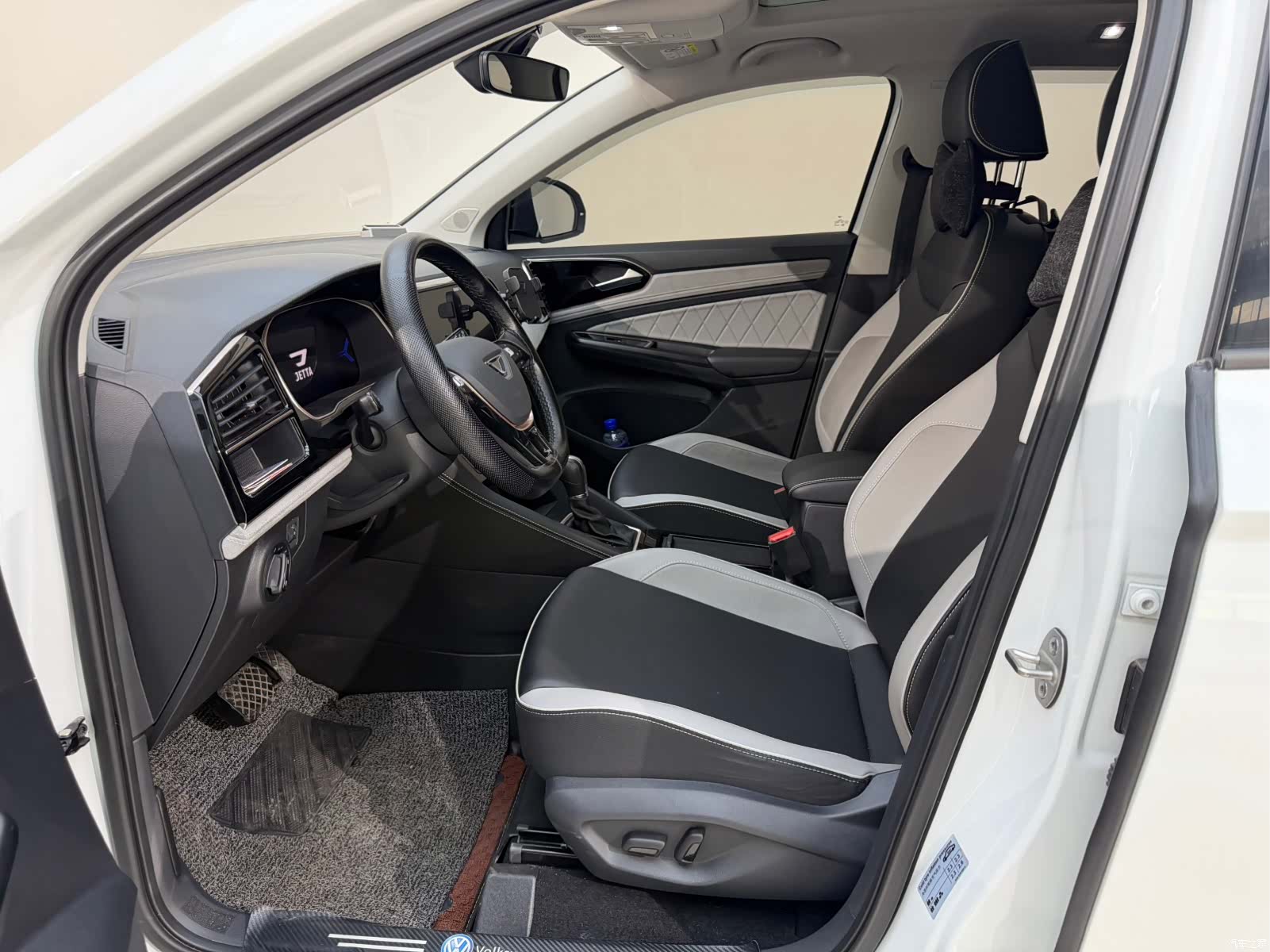 Volkswagen VS7, 2023 8