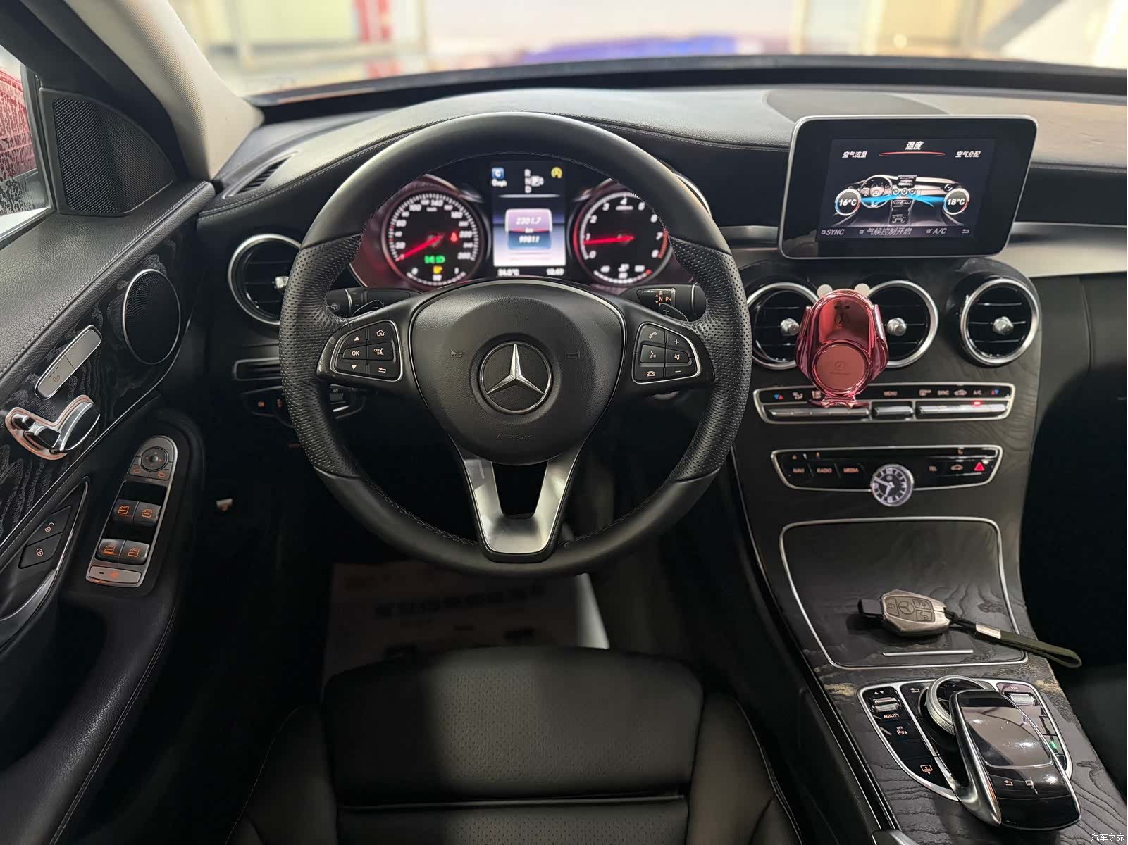 Mercedes-Benz C-Class, 2014 23