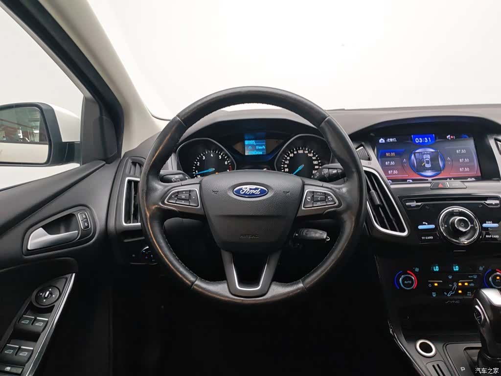 Ford Focus, 2016 11