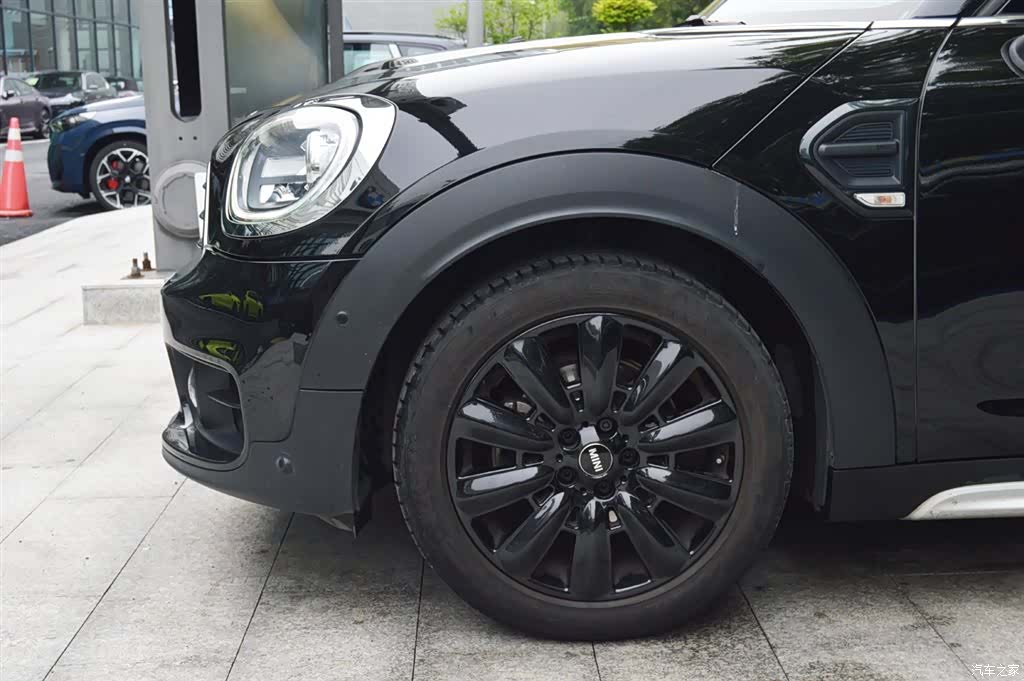 Mini Countryman, 2020 13