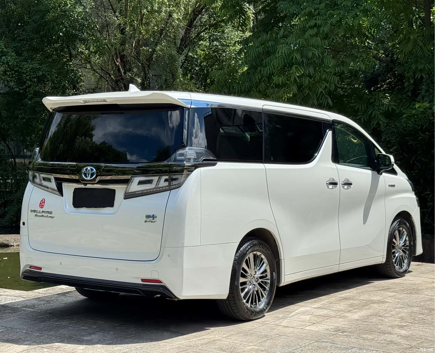 Toyota Vellfire, 2021 все фото