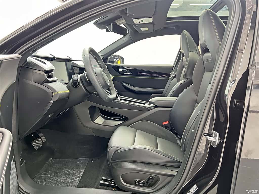 Lynk & Co 02, 2025 15