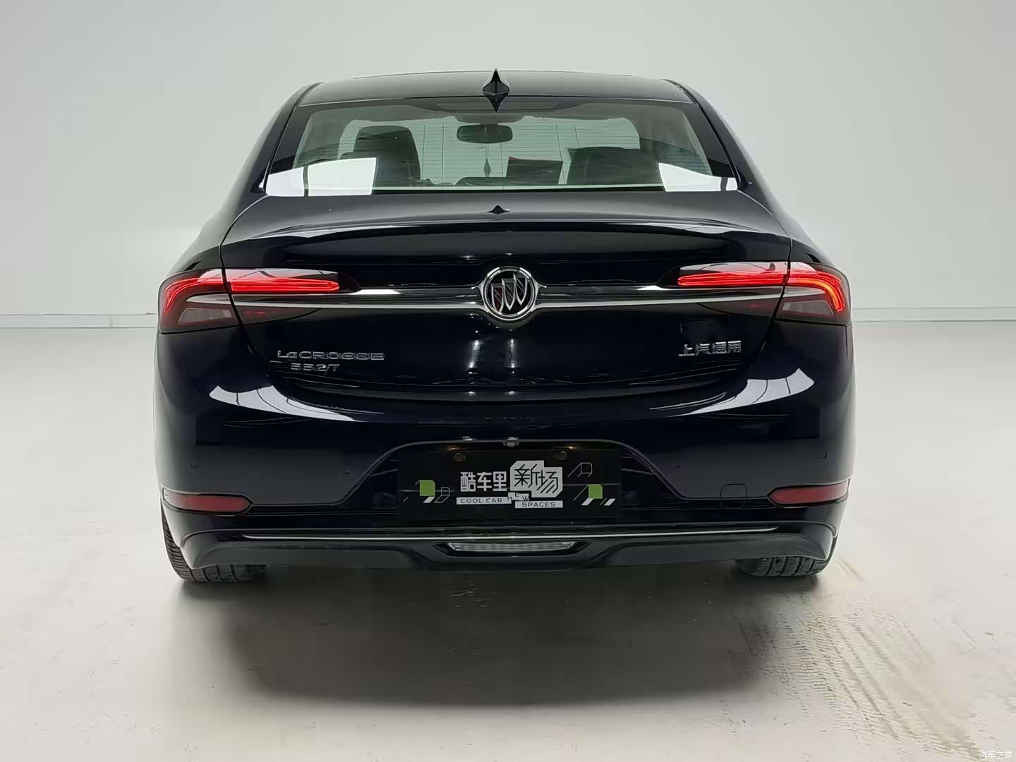 Buick LaCrosse, 2022 все фото