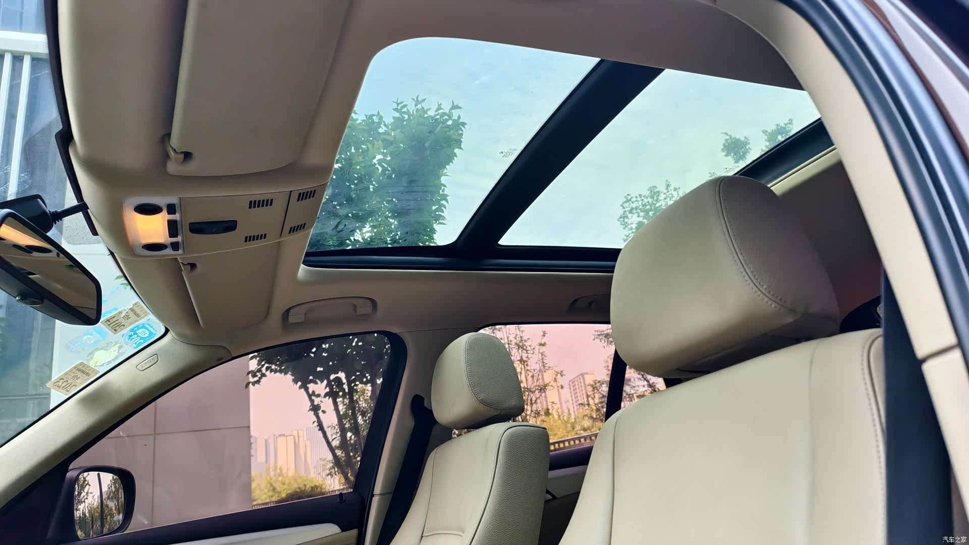 BMW X1, 2012 51