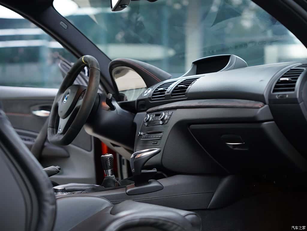 BMW 1 Series, 2012 37