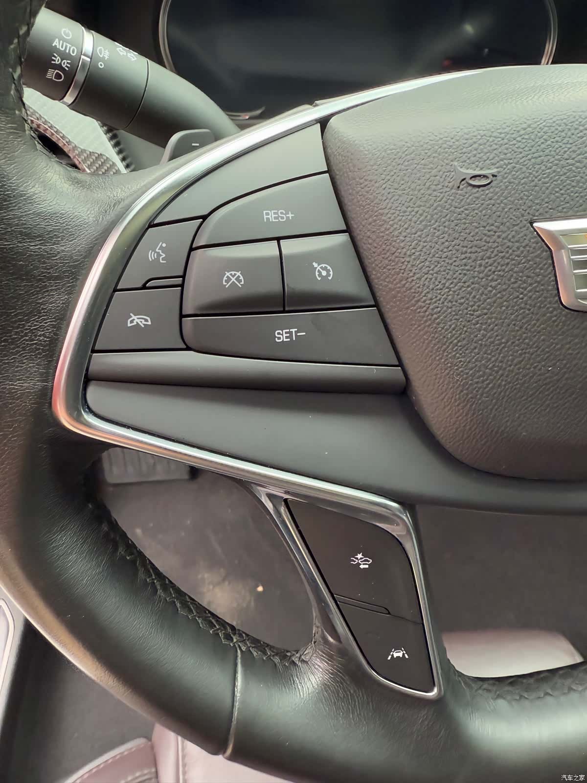 Cadillac CT6, 2023 16