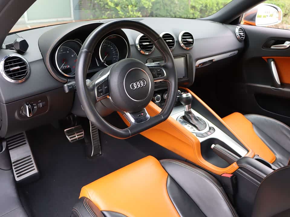 Audi TTS