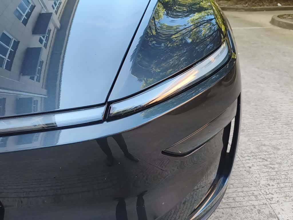 Tesla Model Y, 2025 24