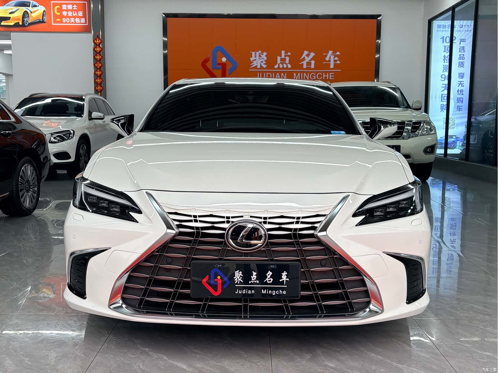 Lexus ES, 2025 2