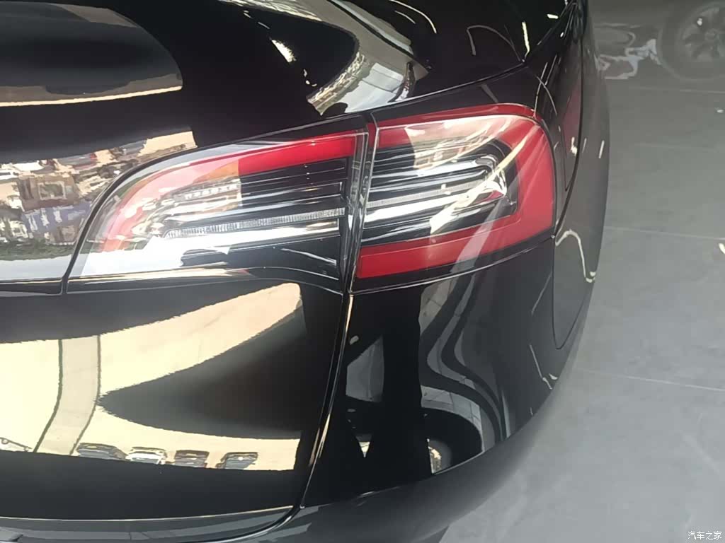 Tesla Model Y, 2022 8