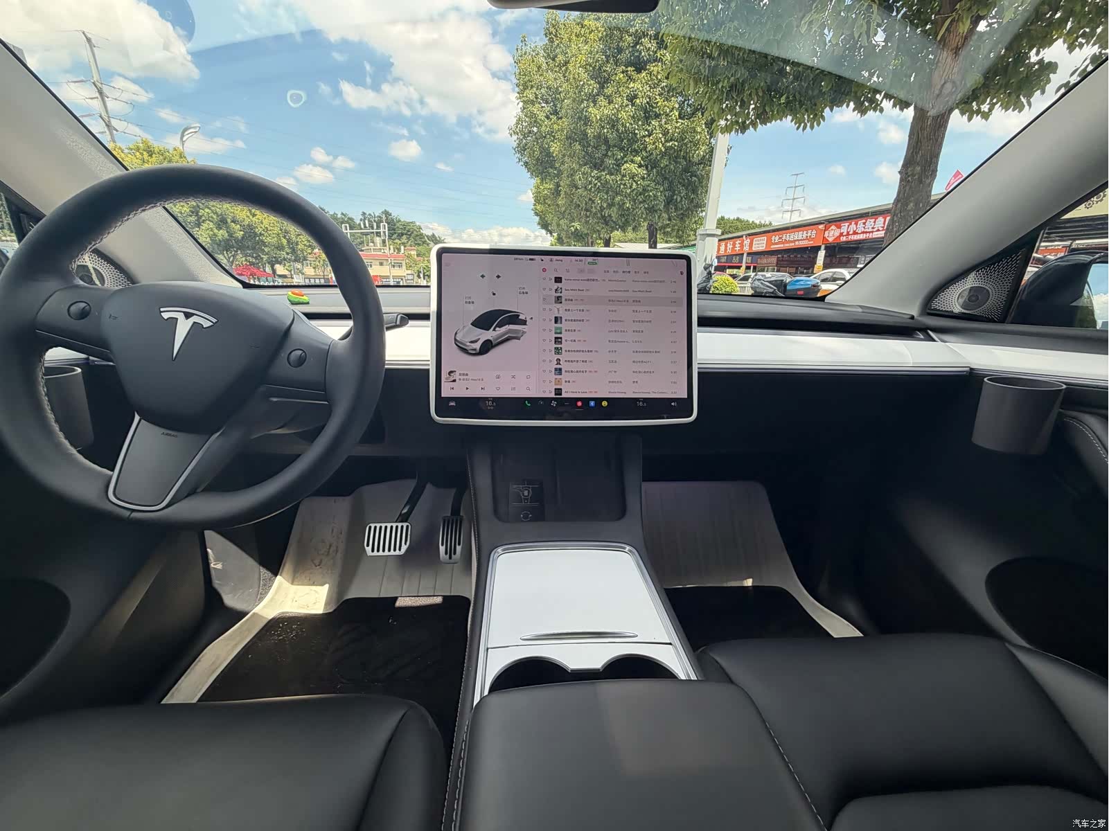 Tesla Model Y, 2021 8