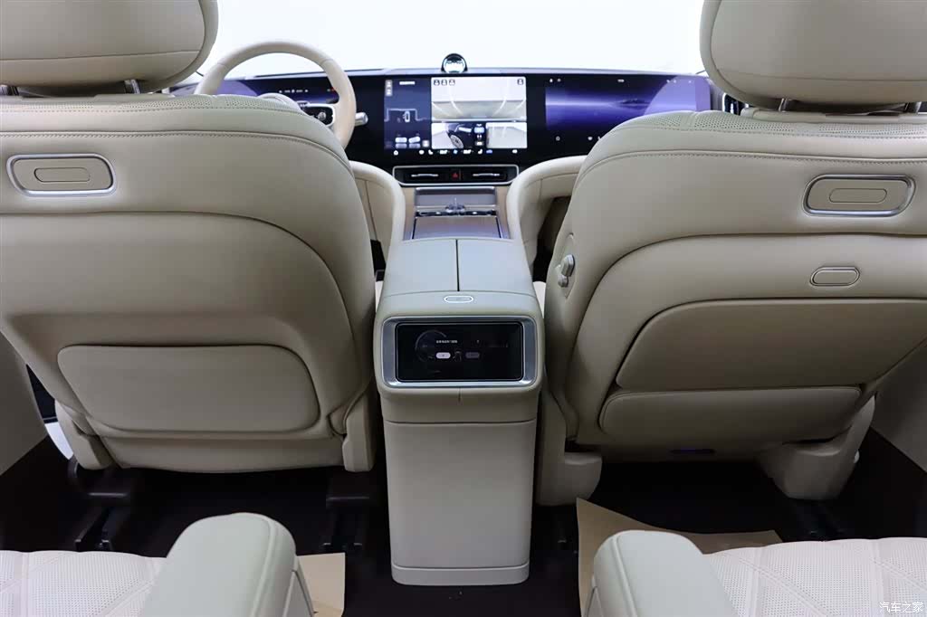 AITO M9, 2025 21