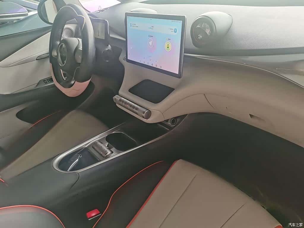 BYD Dolphin, 2023 6