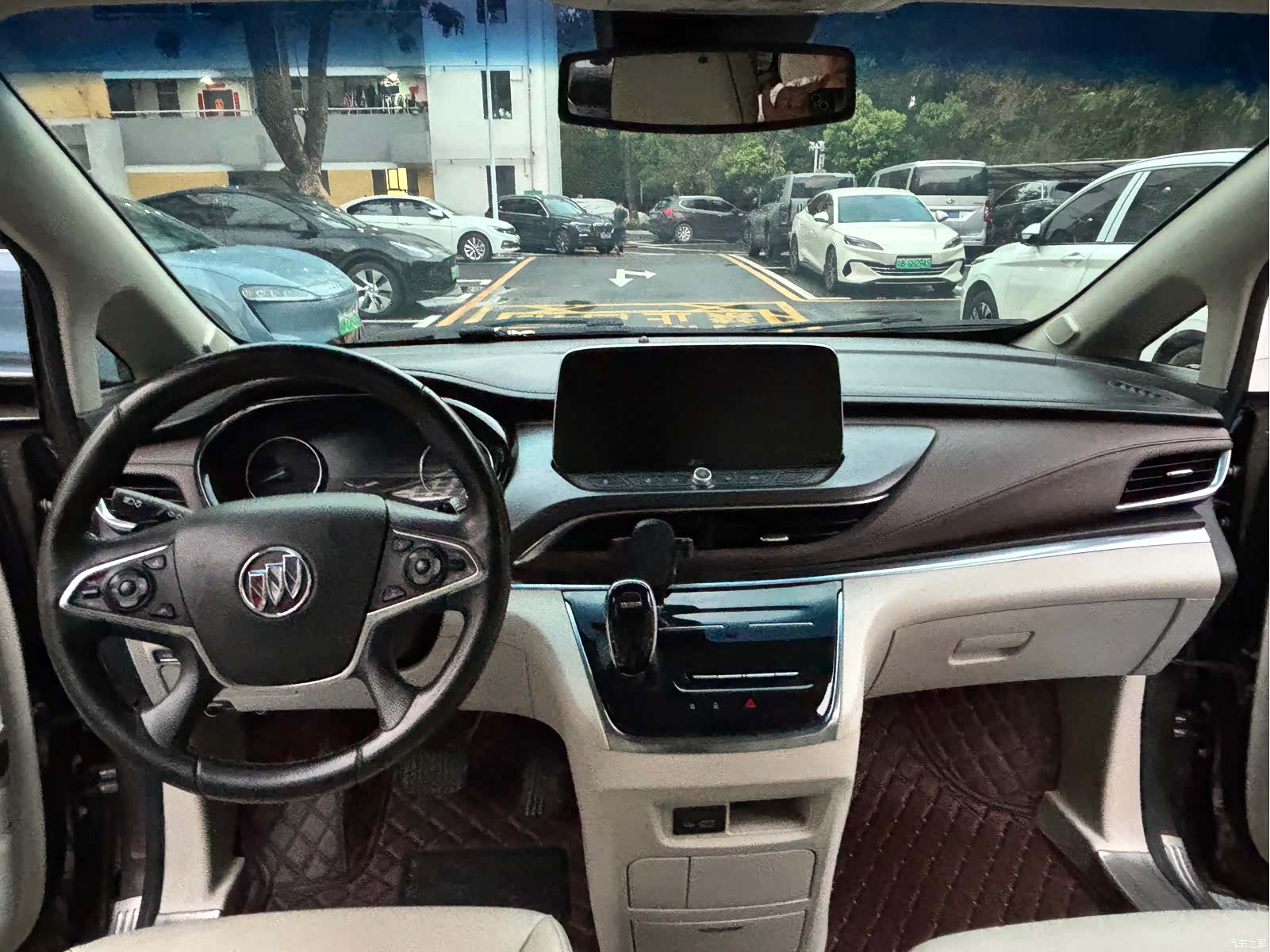 Buick GL8, 2021 10