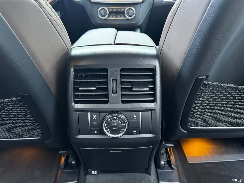 Mercedes-Benz GL-Class, 2015 22