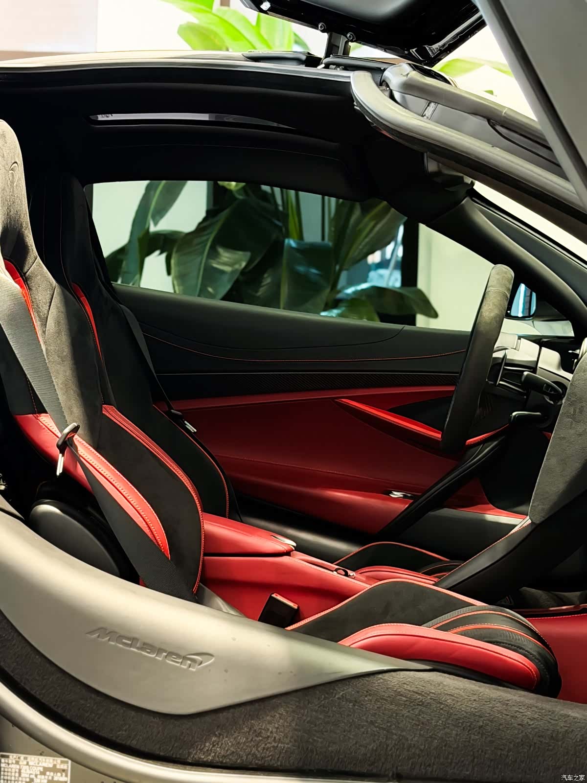 McLaren 720S, 2019 12