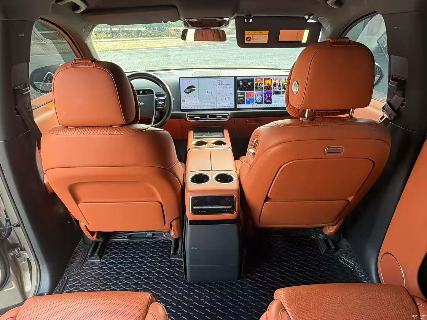 Li Auto L9, 2023 все фото
